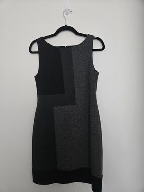White House Black Market Black & Charcoal Geometric Shift Dress
